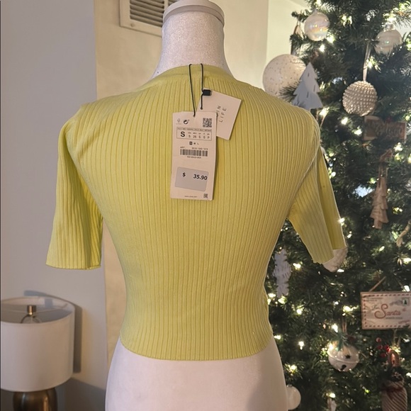 Neon Ribbed Button-Up Women's Top - Picture 2 of 2